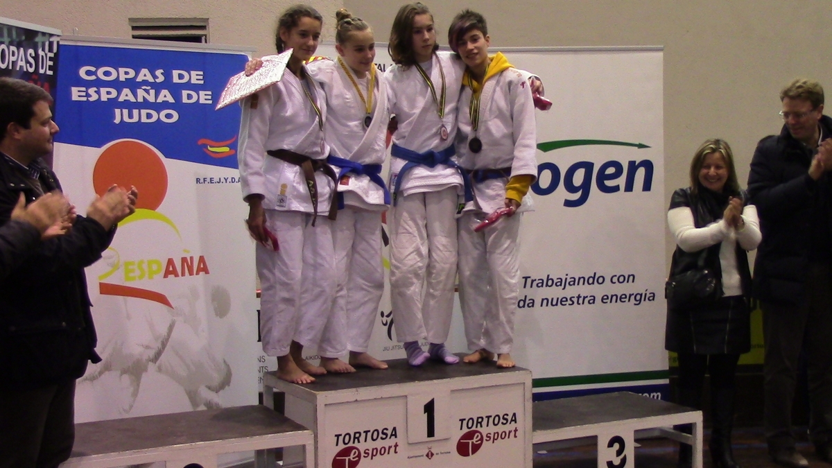 Bronce para Navarra en la Supercopa Espa&ntilde;a Infantil de Tortosa 18-01-15.